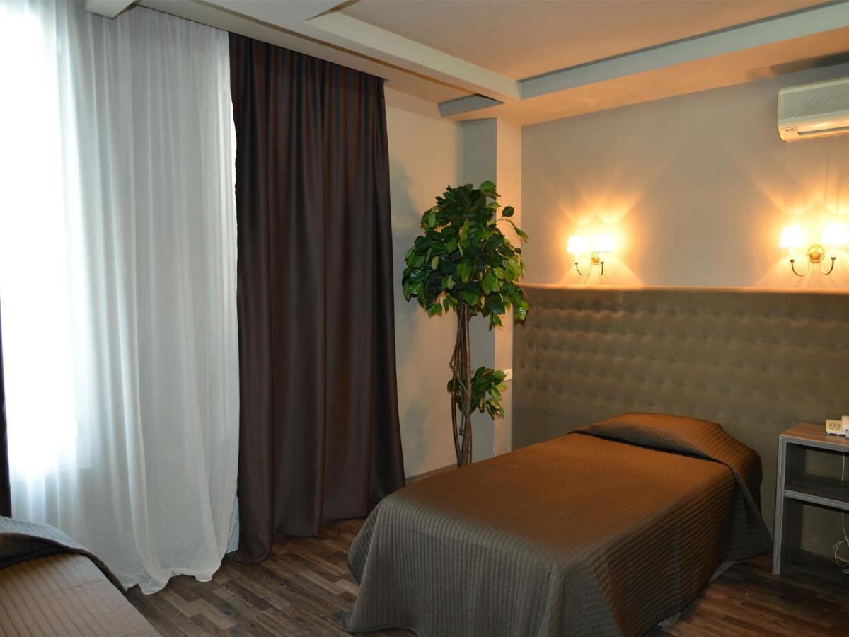 Hotel Doro City Тирана Экстерьер фото