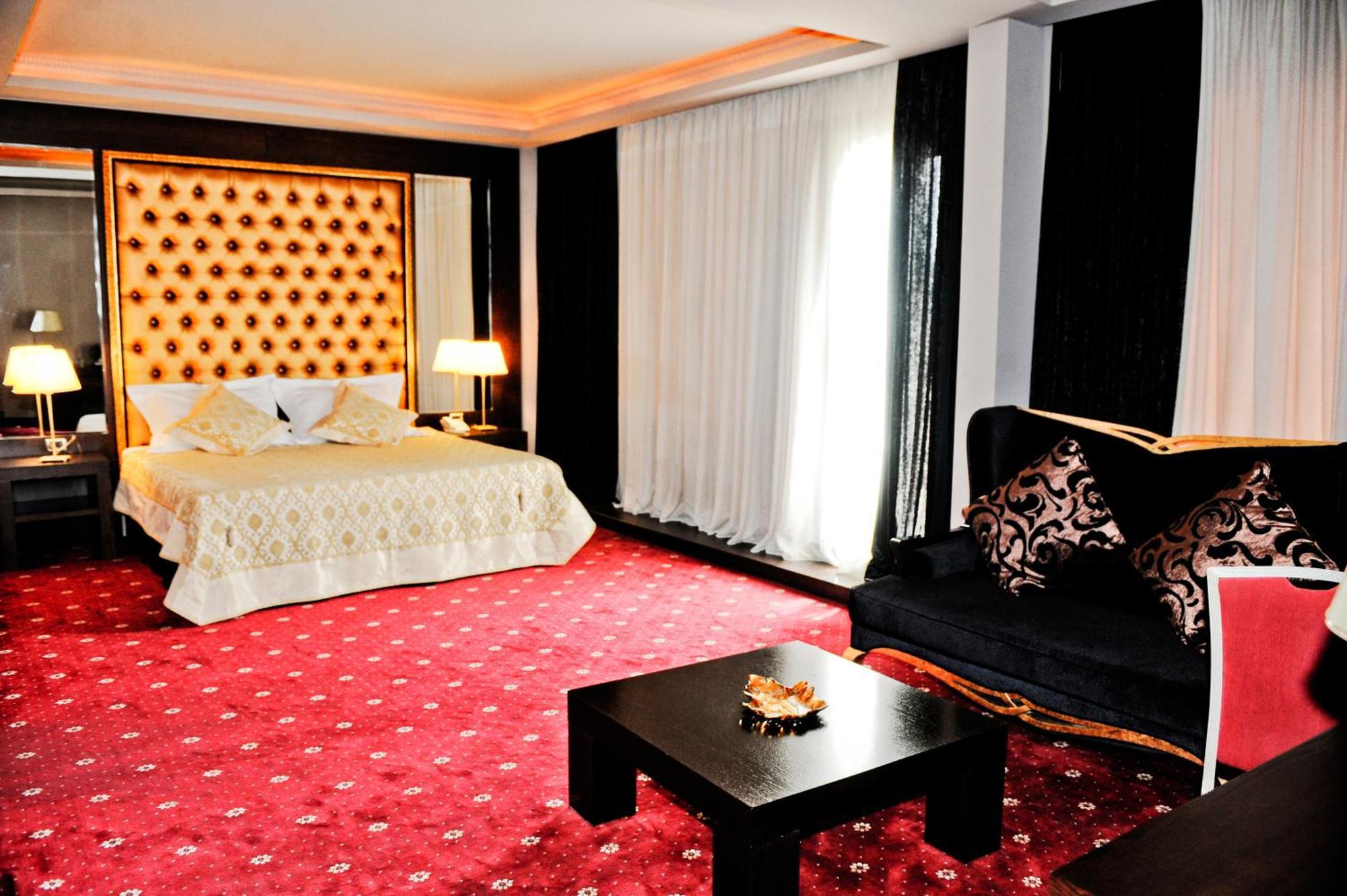 Hotel Doro City Тирана Экстерьер фото